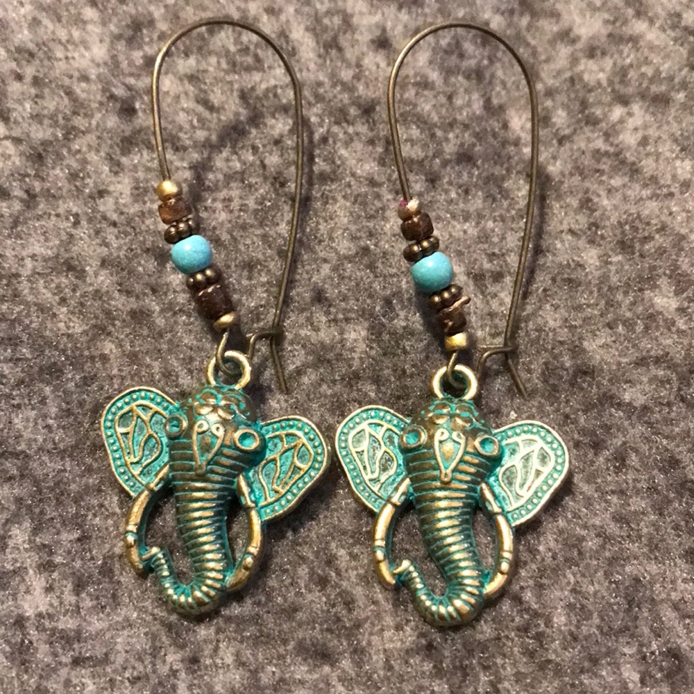 NEW! Elephant earrings